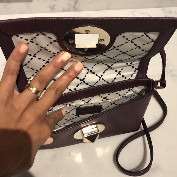 Kate Spade Newbury Lane Crossbody (with dust bag!) - Picture 5 of 7